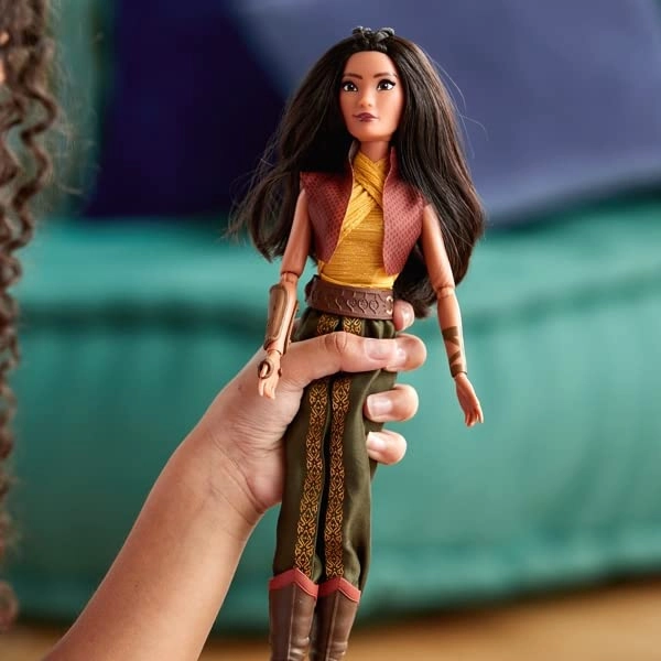 Raya Classic Doll - 11 ½ Inches Plastic Ages 3+