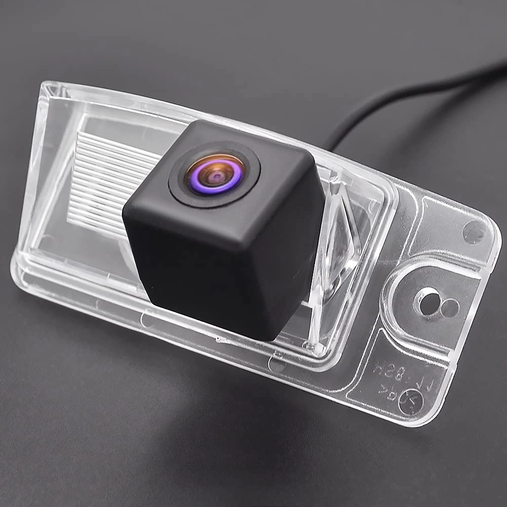 Rear View Reverse Backup Tracks Camera - 728 x 512