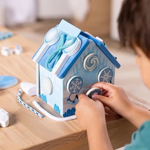 Winter Frost Wooden Gingerbread House Play Set - 44 pcs (50565)