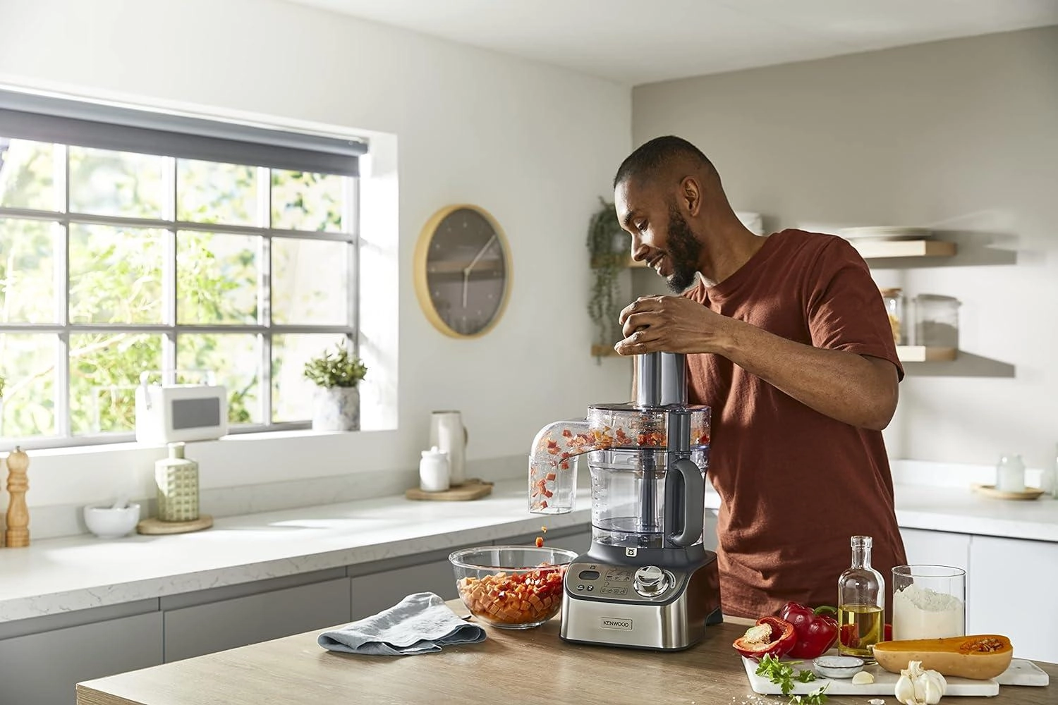 FDM71.690SS - 3 Liter(s) 1000 Watts