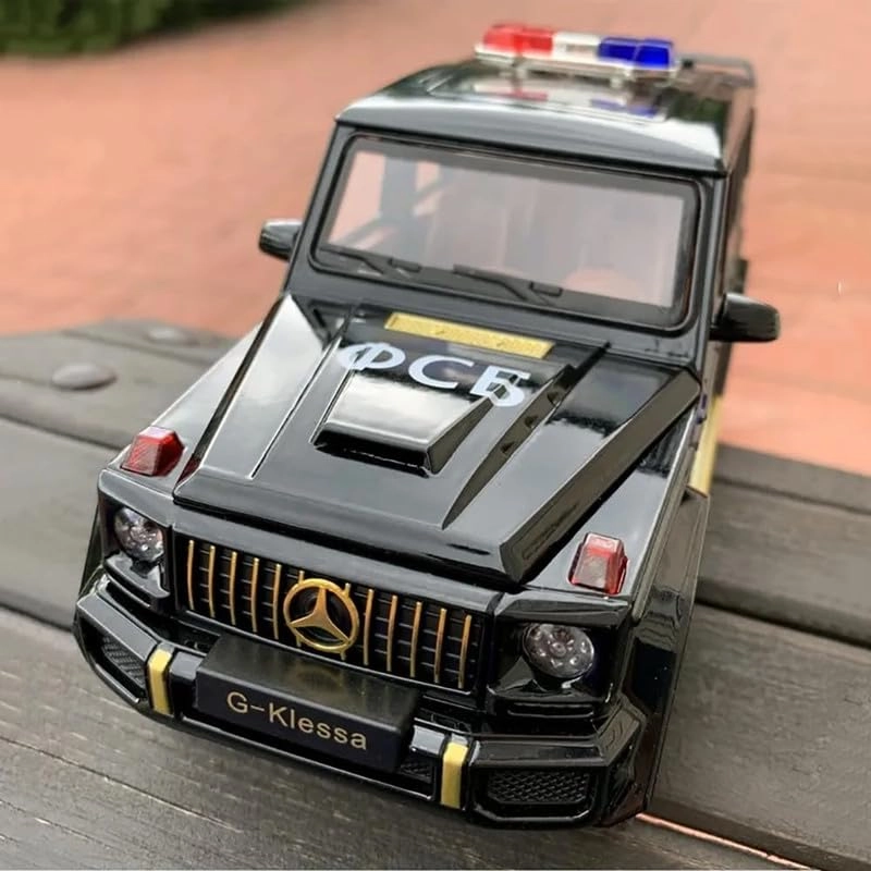 G Wagon 1:24 - 1 pcs
