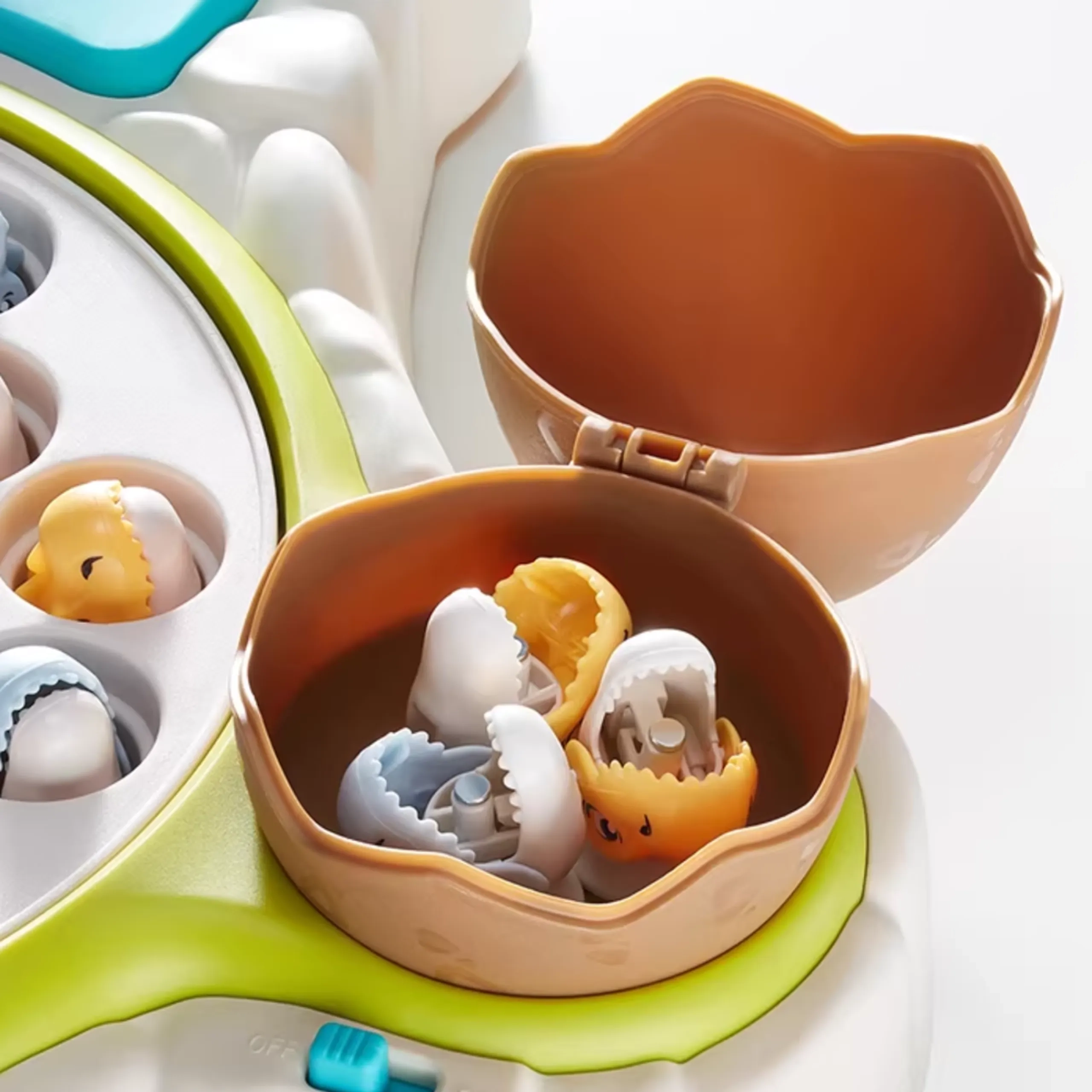 Babycare Dinosaur Catch Game - 3 years+